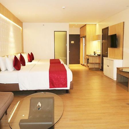 West Point Hotel Bandung Exterior foto