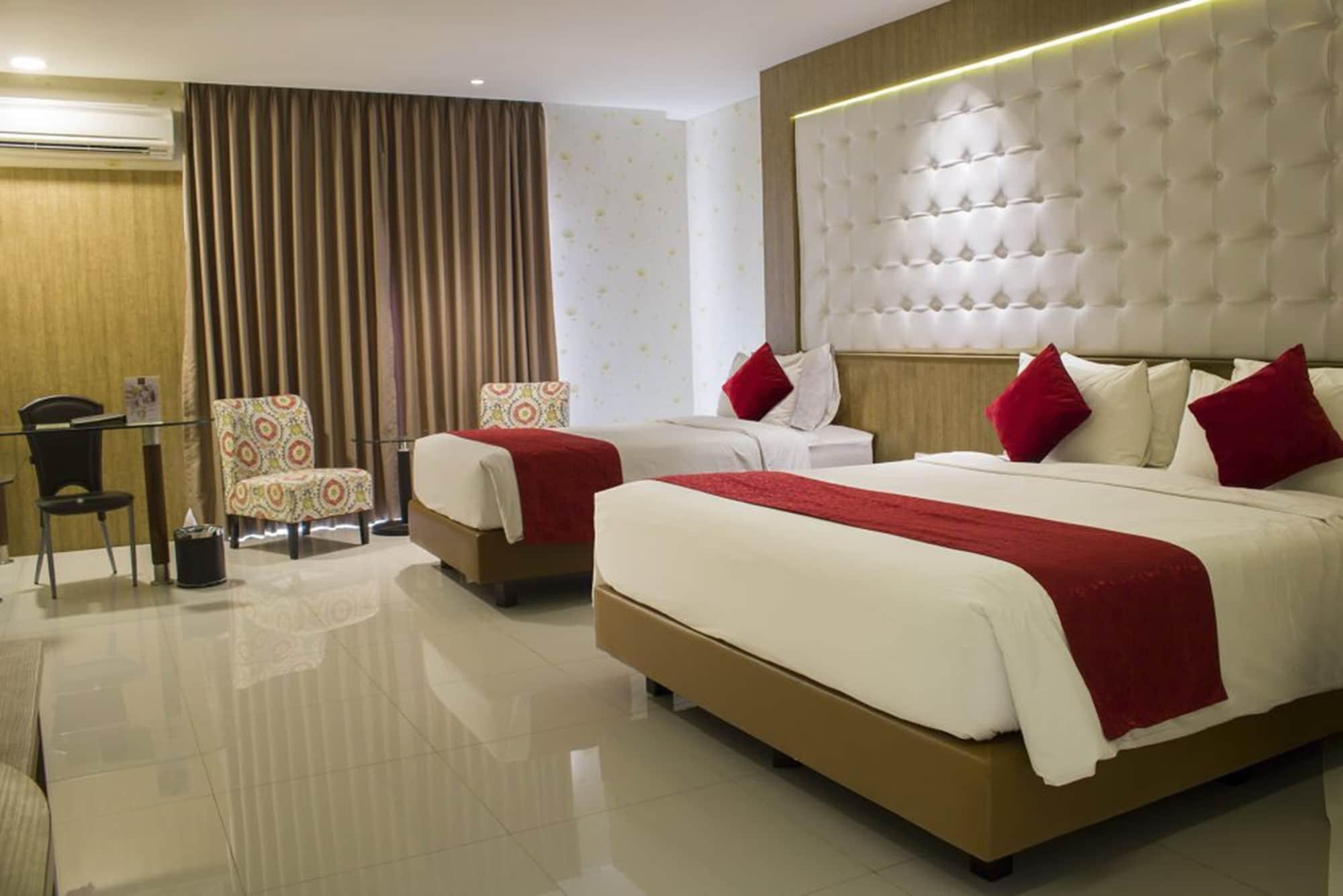 West Point Hotel Bandung Exterior foto