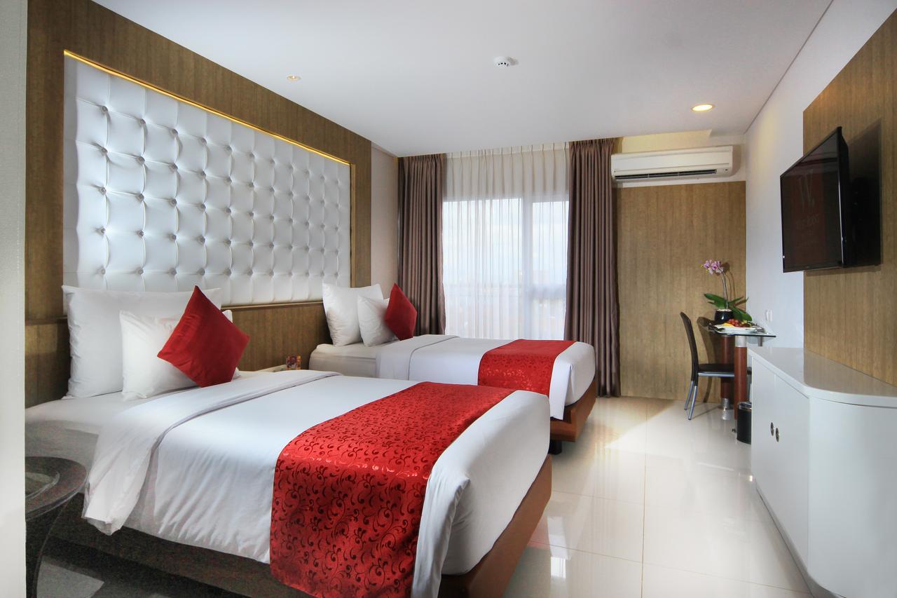 West Point Hotel Bandung Exterior foto