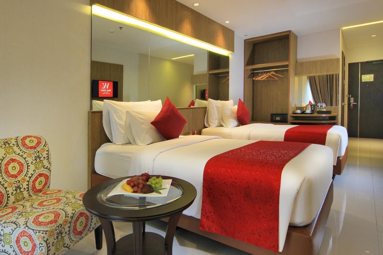 West Point Hotel Bandung Exterior foto